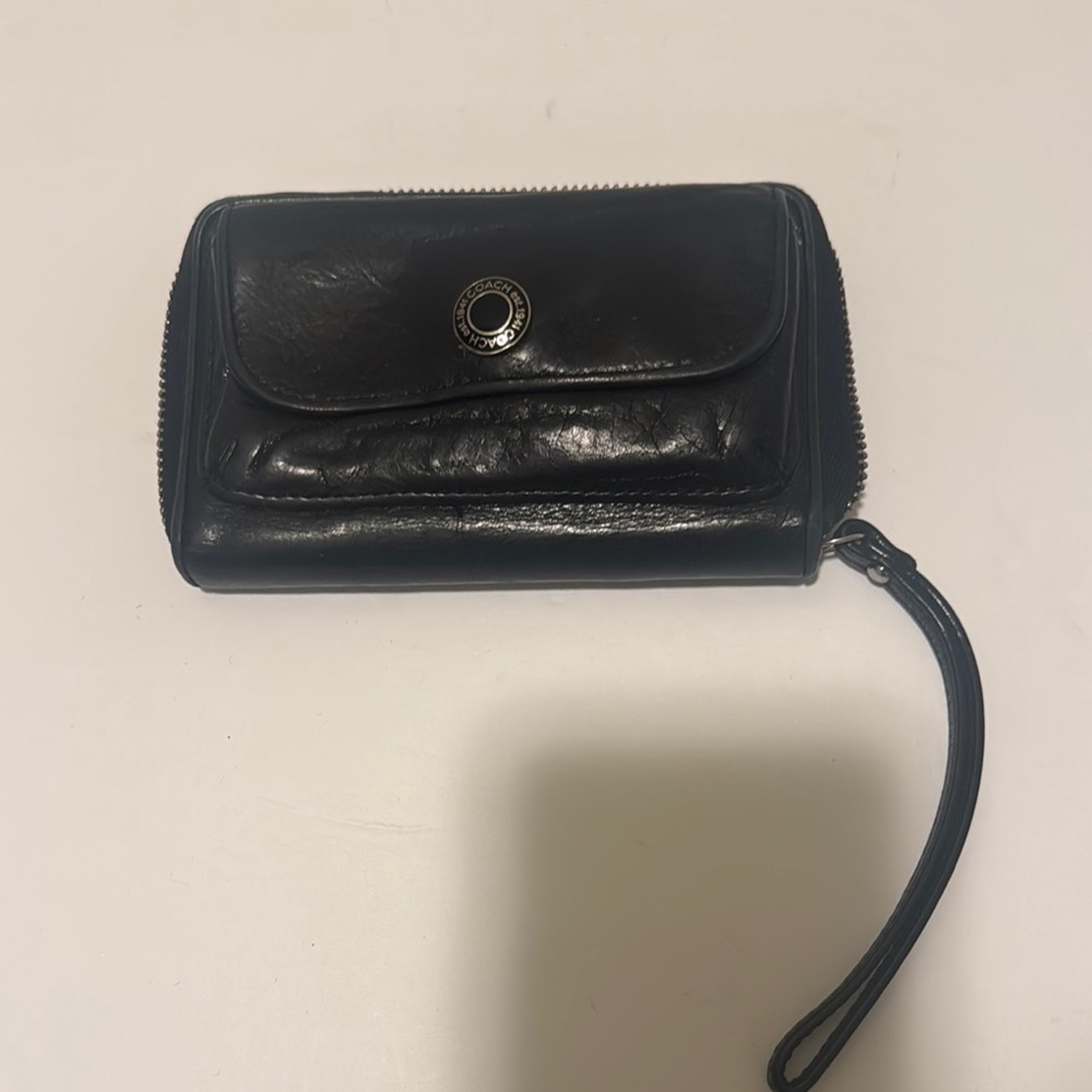 Authentic Coach Black Leather Zip Wallet/Wristlet